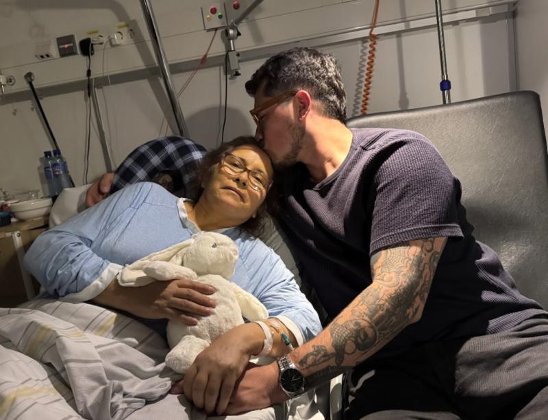 Claudio Michaux y su madre.