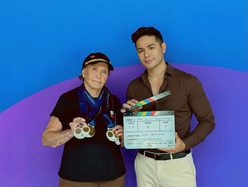 Se estrena documental sobre Eliana Busch, nadadora de 90 años que es campeona del mundo.