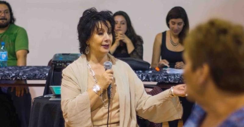 Verónica Villarroel es actualmente parte del jurado del Festival de Viña 2026 / Créditos: Instagram @veronicavillarroeloficial