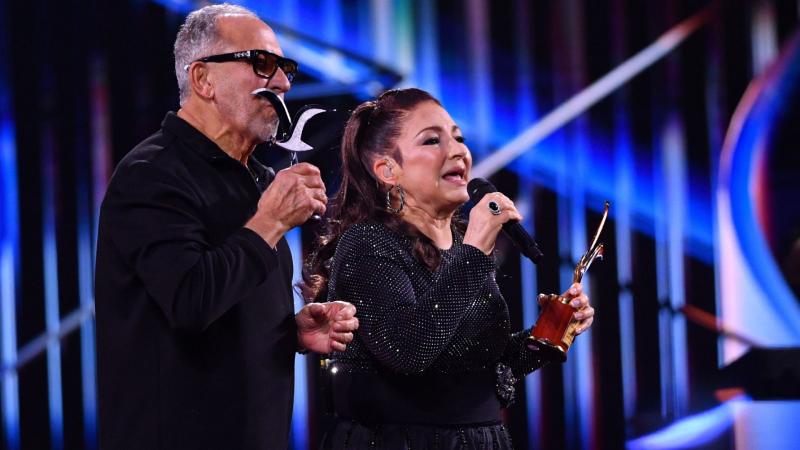 Gloria Stefan invitó a José Antonio Neme al escenario en medio de su show - Créditos: Agencia Uno