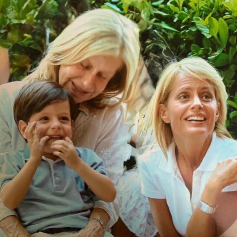 Maximo Menem Bolocco, Cecilia Bolocco y Rose Marie Fonck | Instagram