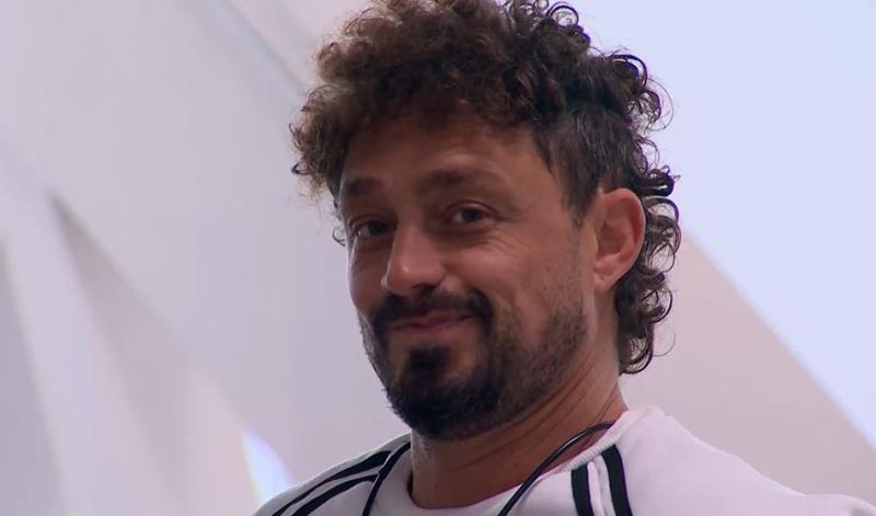 Joche se molestó con Chilota por no querer ser prenominada.