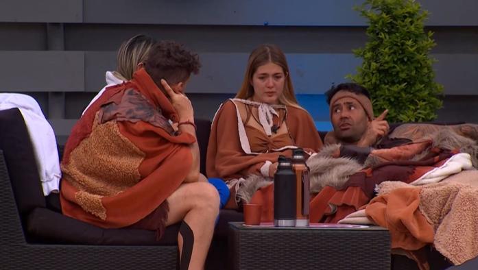 Luis Jiménez en Mundos Opuestos