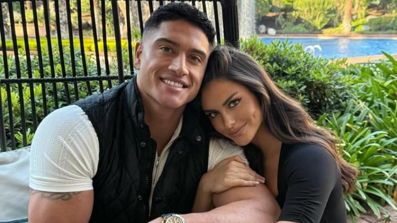 Sammis Reyes y Emilia Dides