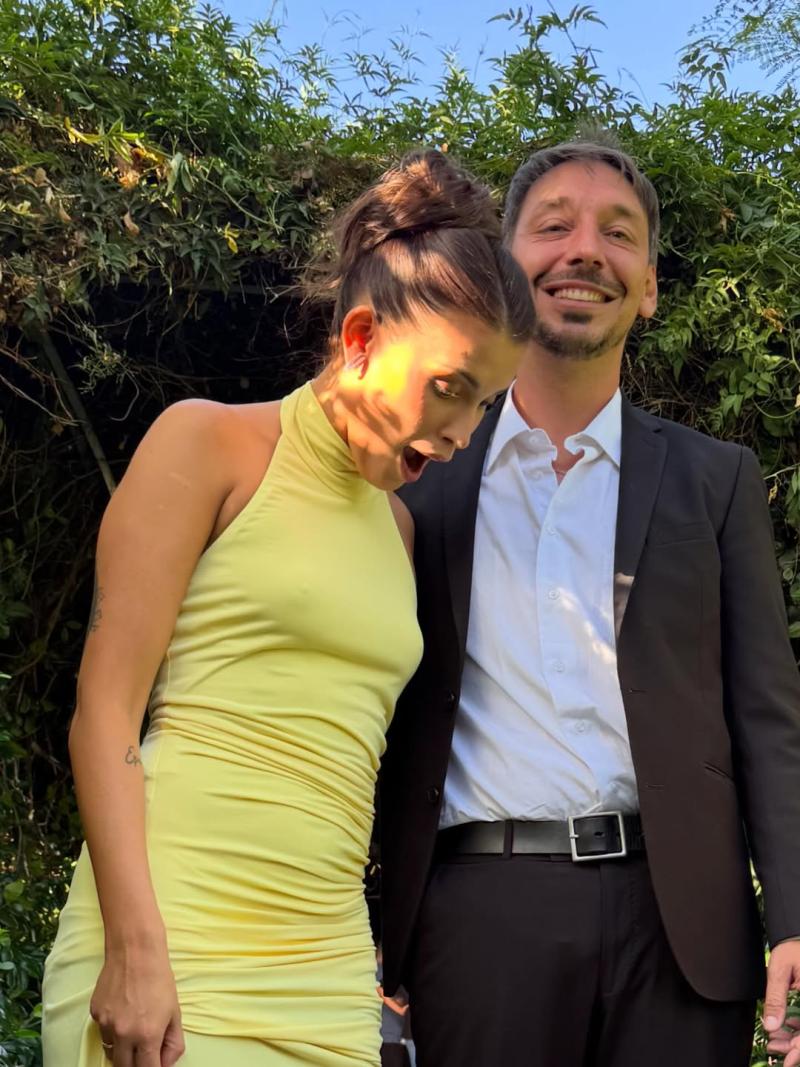 El particular detalle que llamó la atención en foto de Rodrigo Gallina y Cony Capelli | Instagram