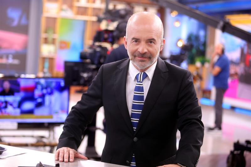 Claudio Valdivia, Tu Día.