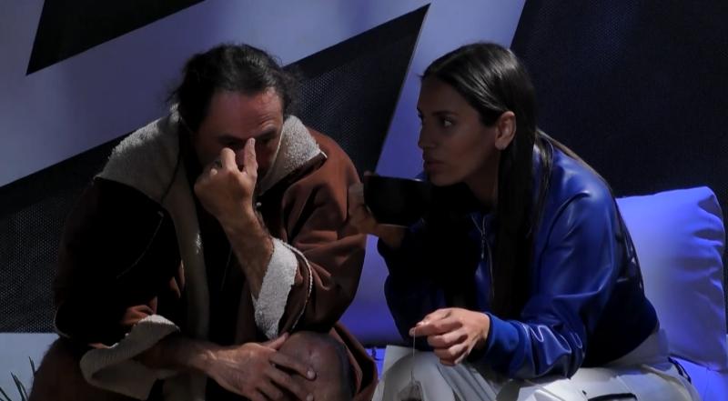 Vanessa Santos y Mario Ortega en Mundos Opuestos