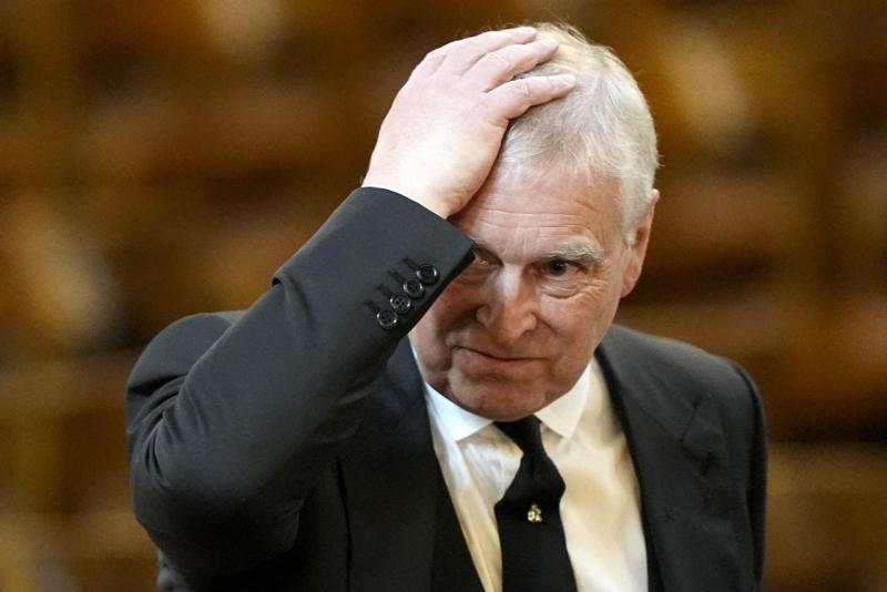 Expríncipe Andrés es detenido por al policía británica | AFP