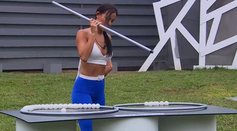 Cyntia Cofano le sacó ventaja a Valentina Concha.