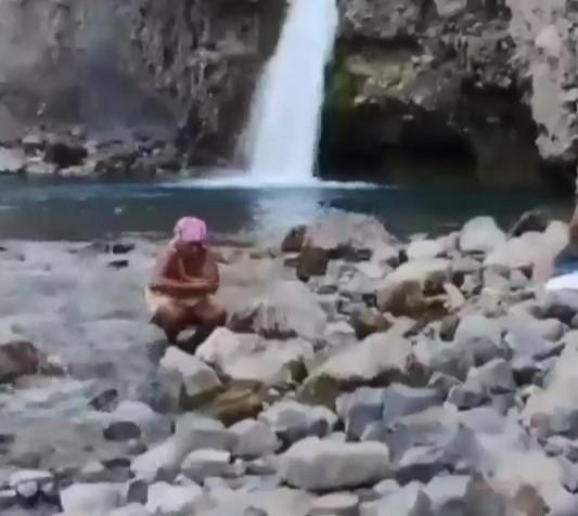 Turista se bañó con jabón en Salto El Yeso | Tu Día