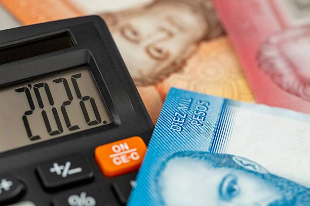 Consulta con tu RUT si recibes el Aporte Familiar Permanente 2026 - ISTOCK