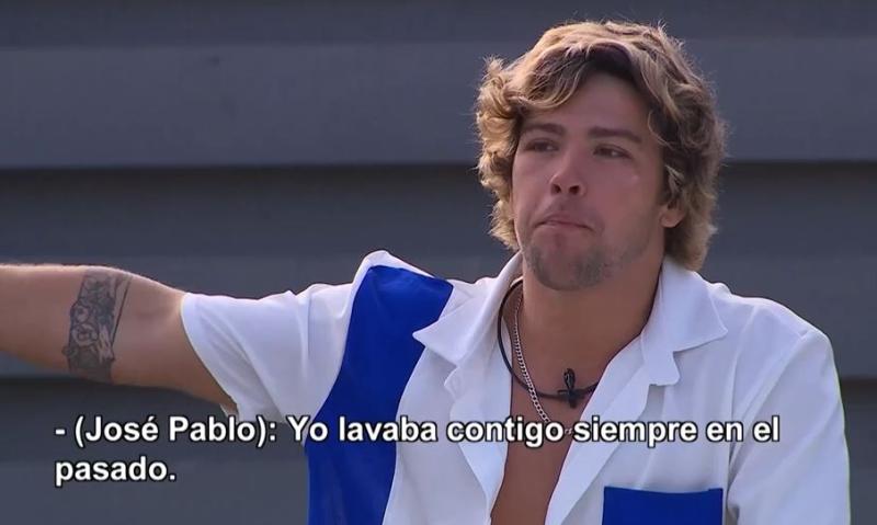 Jota se defendió diciendo que él siempre lavaba en el Pasado.