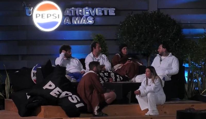 Dash expresó que no quiere irse a "Mundos Opuestos".