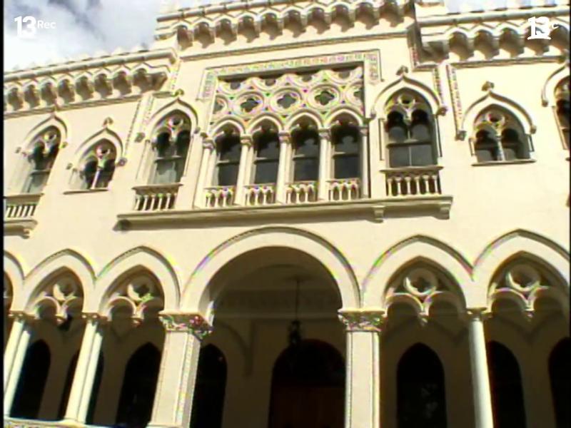 Fachada del Palacio Vergara en City Tour (2009). Créditos: 13C