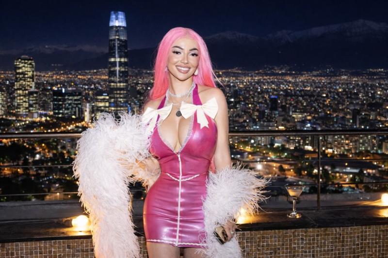 Valentina Valencia (Gatita Veve) | Instagram