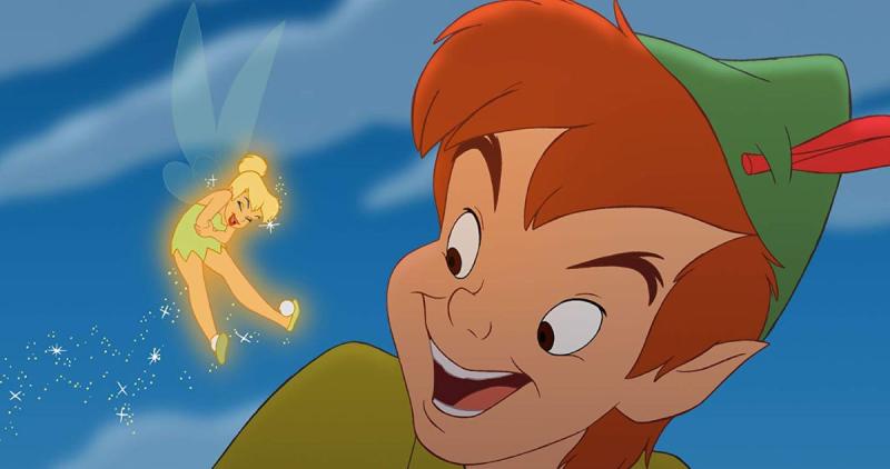 Tinker bell con Peter Pan en película 1953