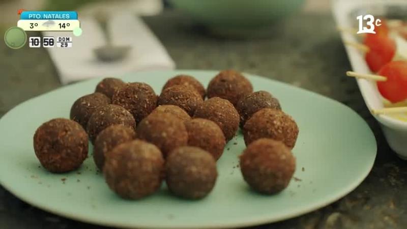 Bolitas energéticas de cacao y coco