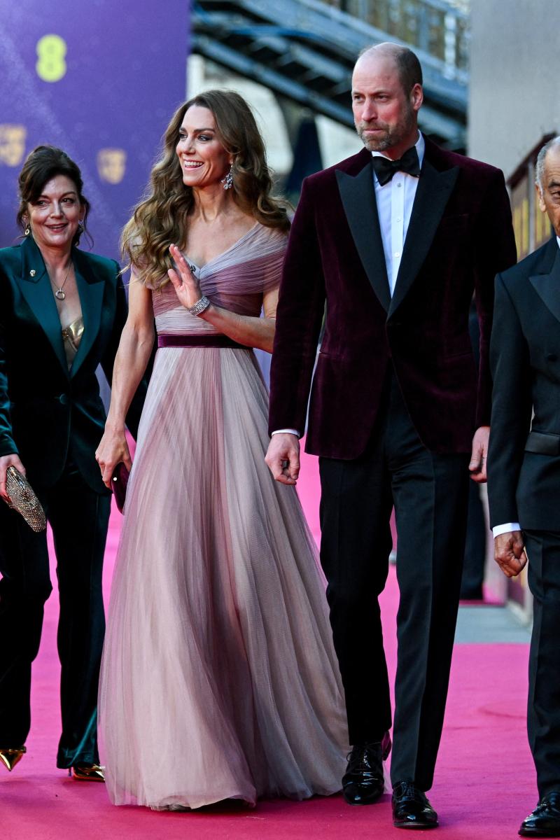 Pincipe William junto a su esposa Catherine, Princesa de Gales en los premios BAFTA | AFP
