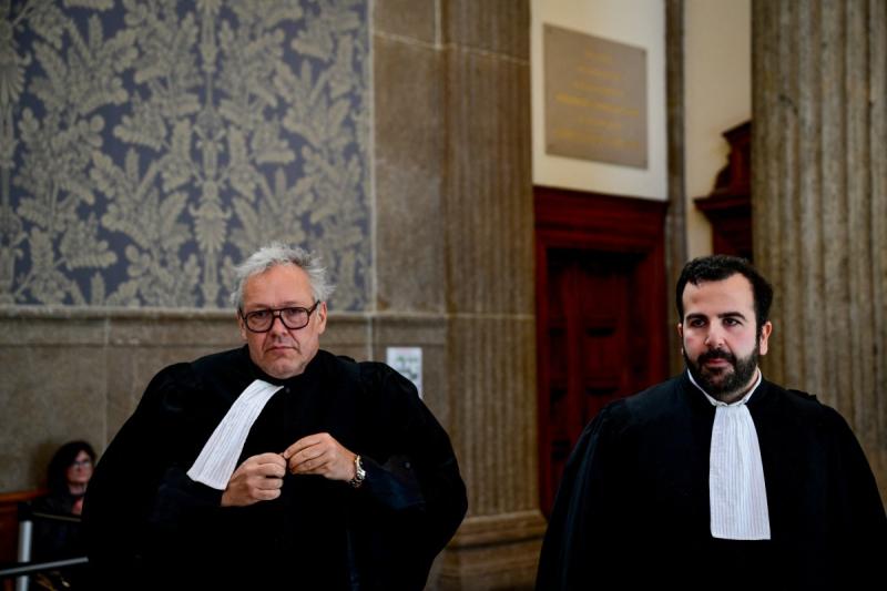 Sylvain Cormier y Robin Binsard | Defensa de Nicolás Zepeda | AFP