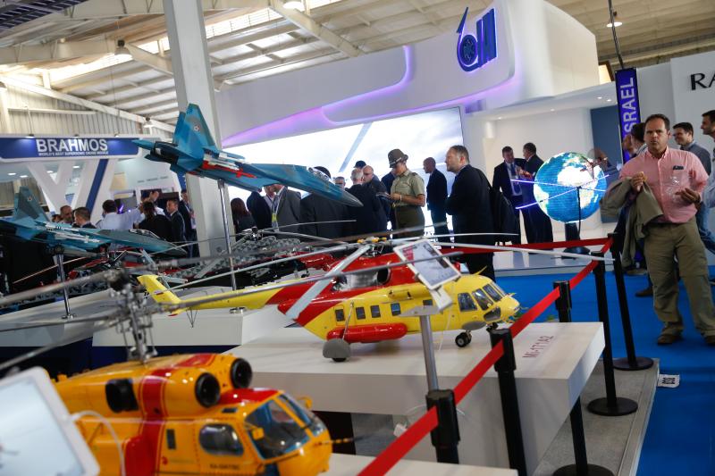 Archivo de exposición de FIDAE. Créditos: Agencia UNO.