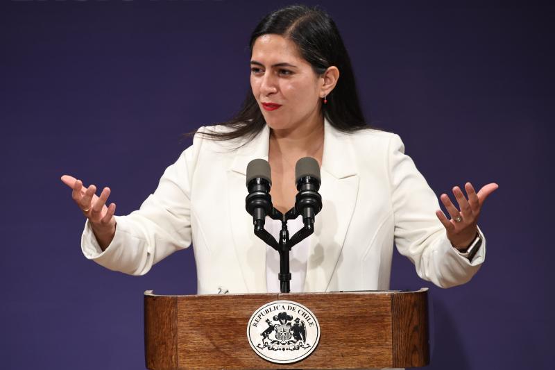 Alcaldesa de Quinta Normal Karina Delfino | Aton