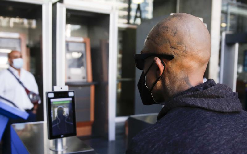 Rodrigo Rojas Vade - Aton.