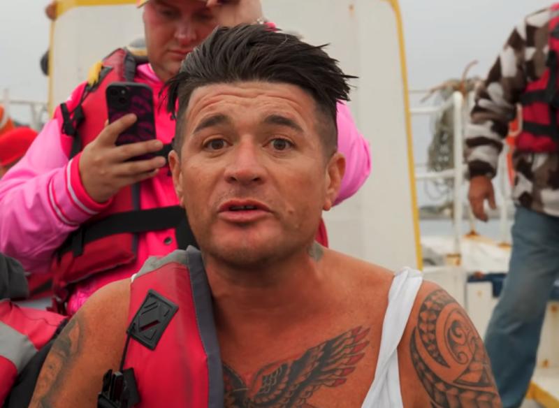 Junior Playboy - Youtube.