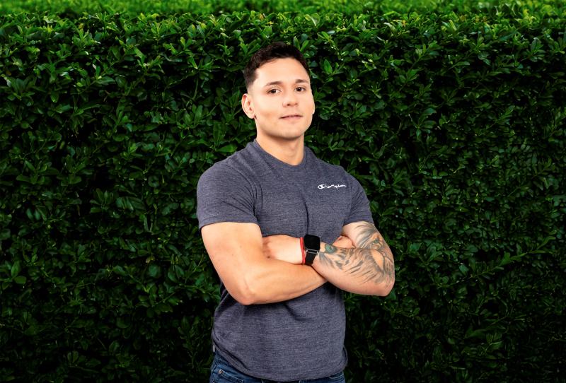 Farid Muci de "Vecinos al límite"