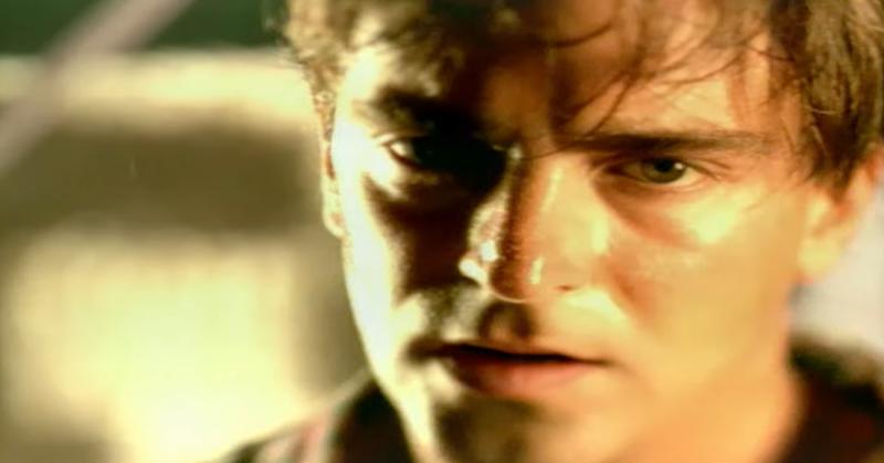 Fue en marzo del 2000 que el 13 estrenó la teleserie Sabor a ti