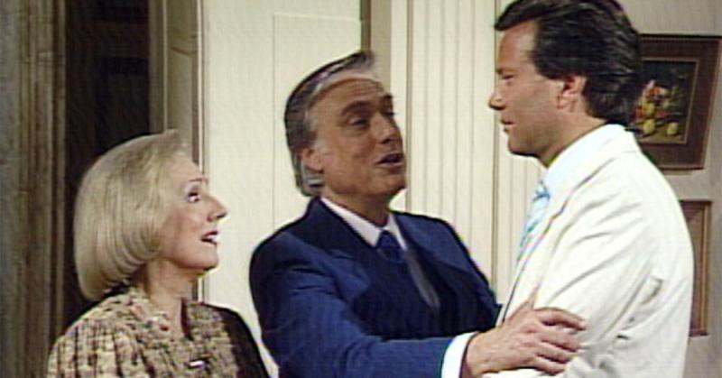 En marzo de 1988 el 13 estrenó la teleserie Semidiós