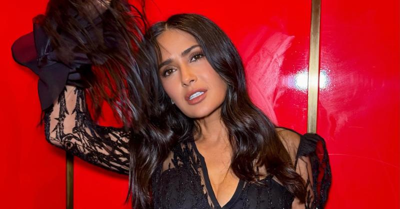 Salma Hayek fue entrevistada por humoristas en Noche de Ronda (1997) / Créditos: Instagram @SALMAHAYEK