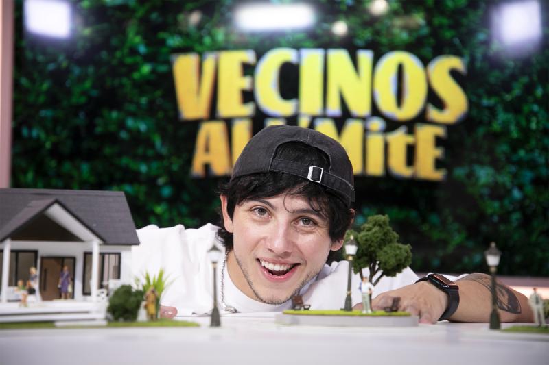 Julitroz será uno de los conductores del react de Vecinos al límite