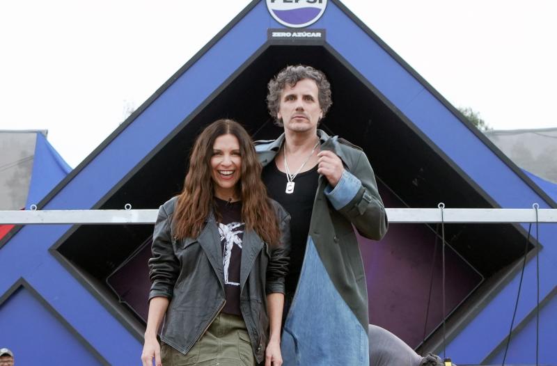 Karla Constant y Sergio Lagos en "Mundos Opuestos"