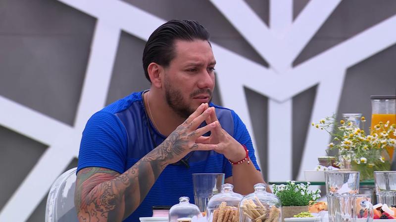 Dash en "Mundos Opuestos".