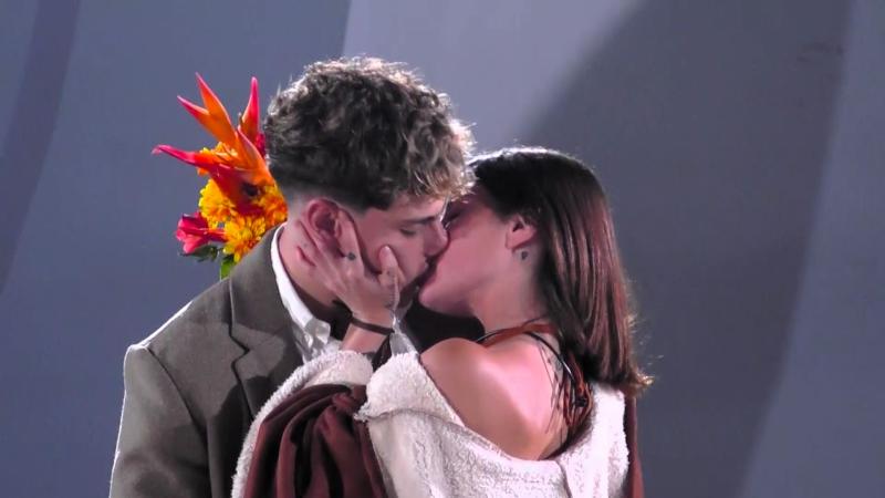 Ignacia Michelson y Diego Venegas en Mundos Opuestos