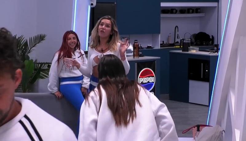 Valentina Concha en Mundos Opuestos