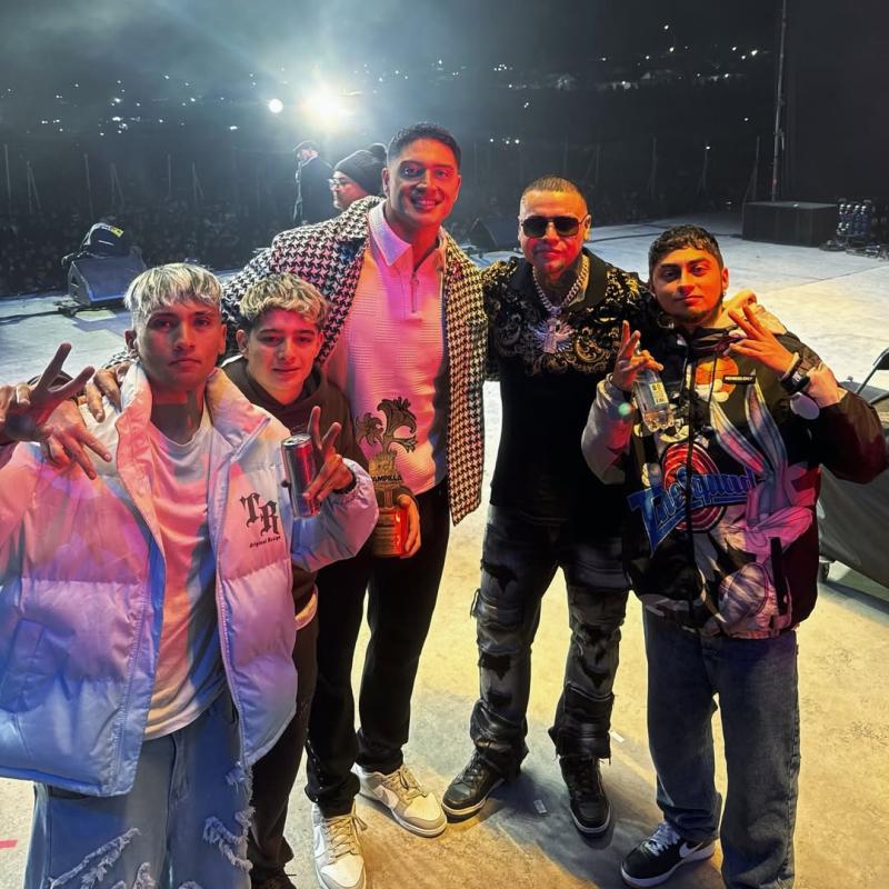 Sammis Reyes en el escenario de La Pampilla 2025 junto a Cayu, El Menor, Kaiser y Nitro Mc | Instagram