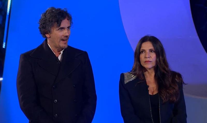 Sergio Lagos y Karla Constant, conductores de "Mundos Opuestos"