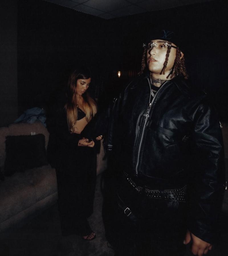 Pablo Chill-e junto a su madre, Elizabeth Leiva en Viña 2026 - Instagram @ogmartt