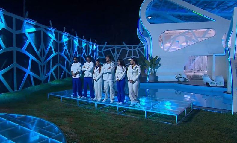 Asamblea en "Mundos Opuestos"