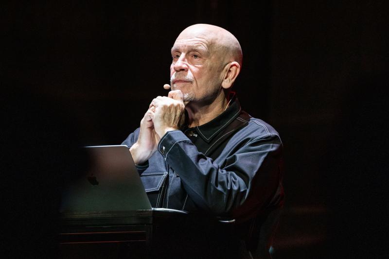 John Malkovich. Crédito imagen: Magyar Zene Háza y Mohai Balázs.