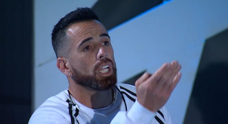 Daúd y Cyntia se encararon en la asamblea