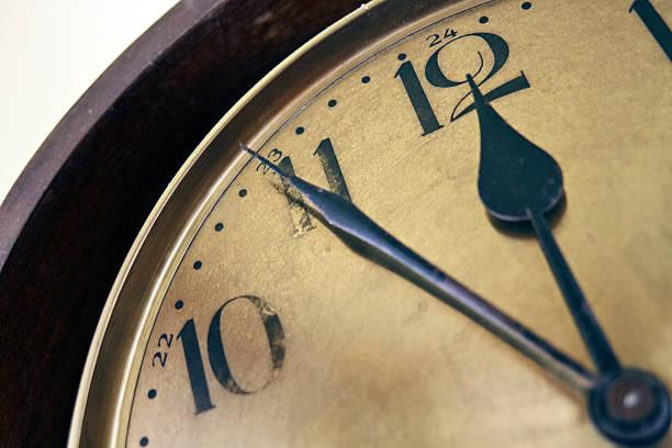 Cambio de hora - ISTOCK