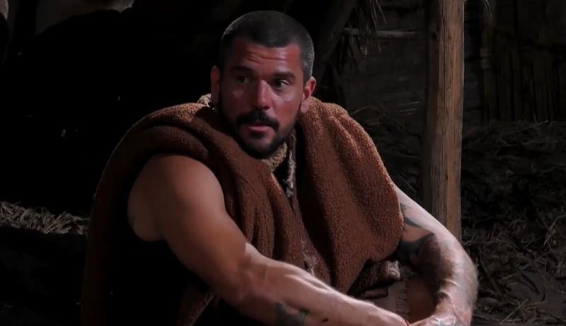 J.P. relató que fue el quien propuso terminar con Karen Paola.