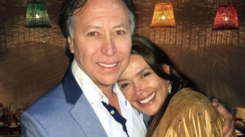 Carolina Arregui y su esposo Roy Sothers