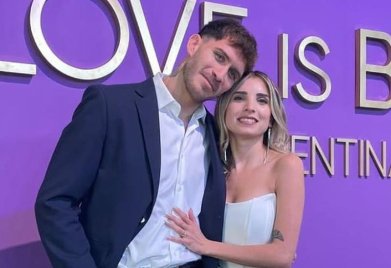 Pareja en estreno de Love Is Blind | Instagram