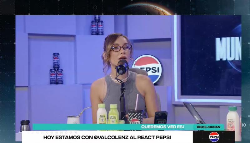 Valentina Concha en el react de "Mundos Opuestos"