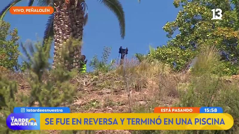 Se desbarrancó y cayó en piscina de una residencia en Peñalolén | La Tarde es Nuestra