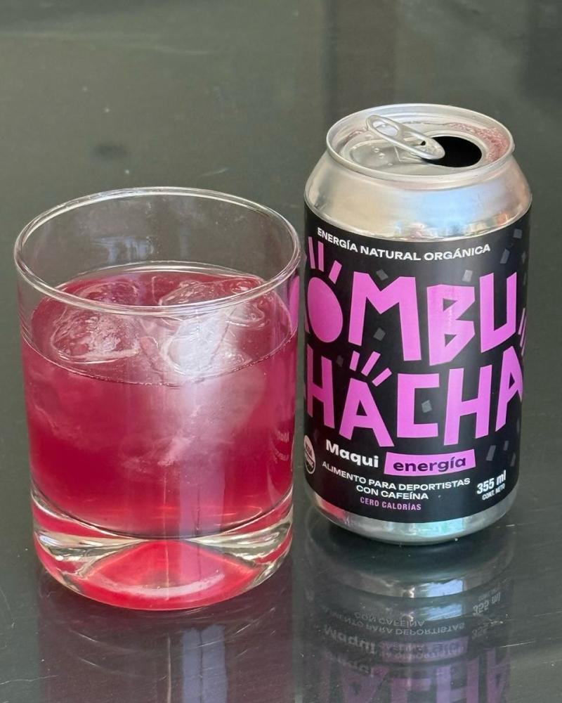 Bebida energética Kombuchacha sabor maqui. Créditos: Kombuchacha en Facebook.