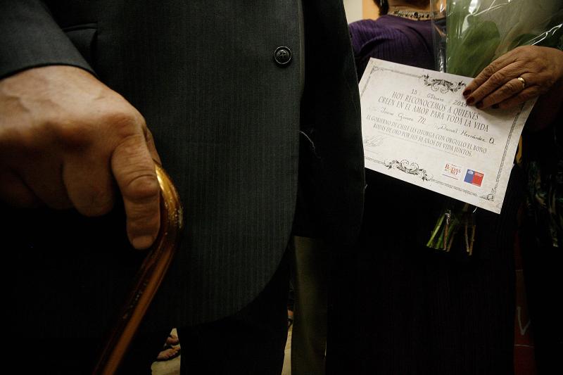 Bono Bodas de Oro | Agencia Uno